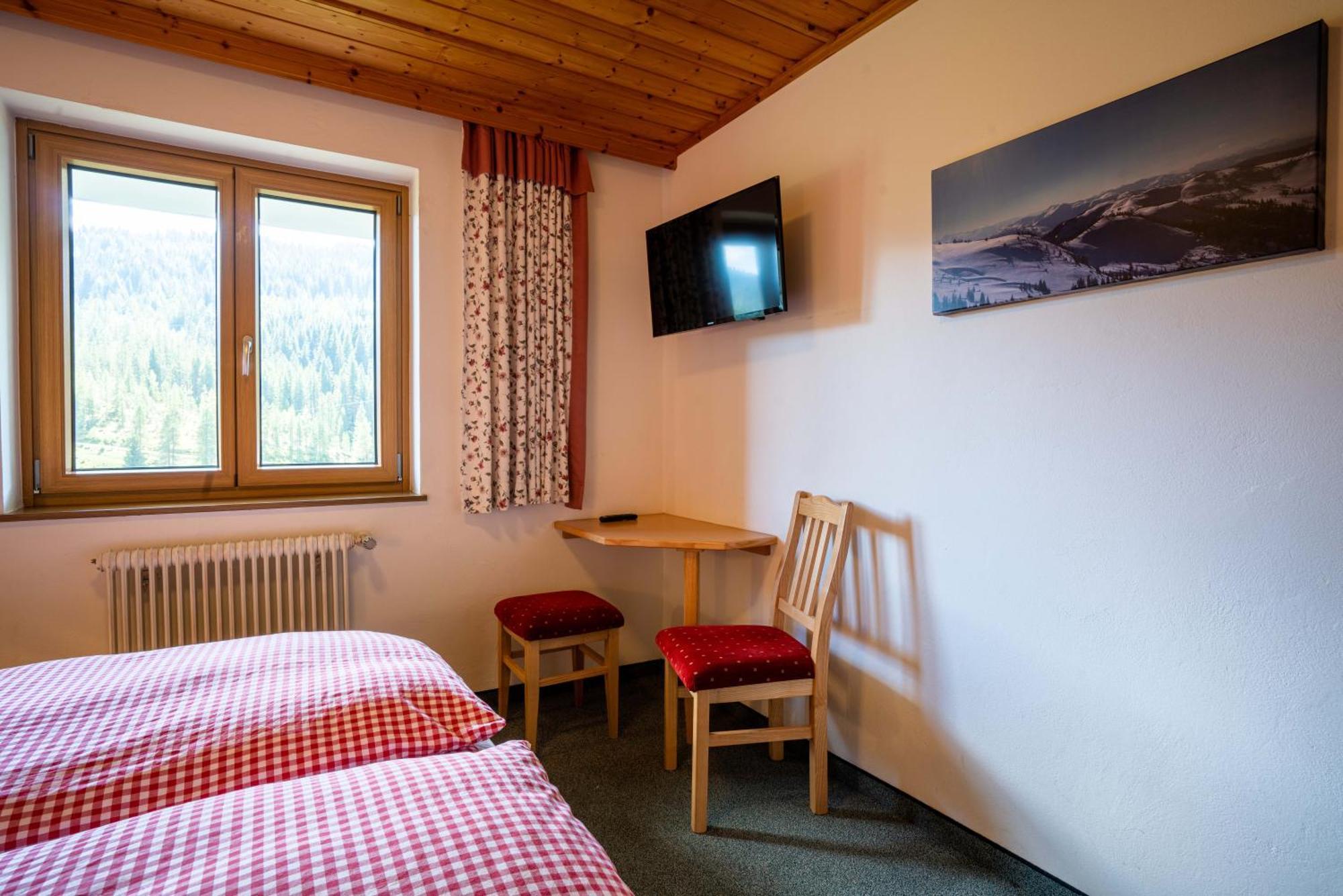 Hotel Mittereggalm Mühlbach am Hochkönig Esterno foto
